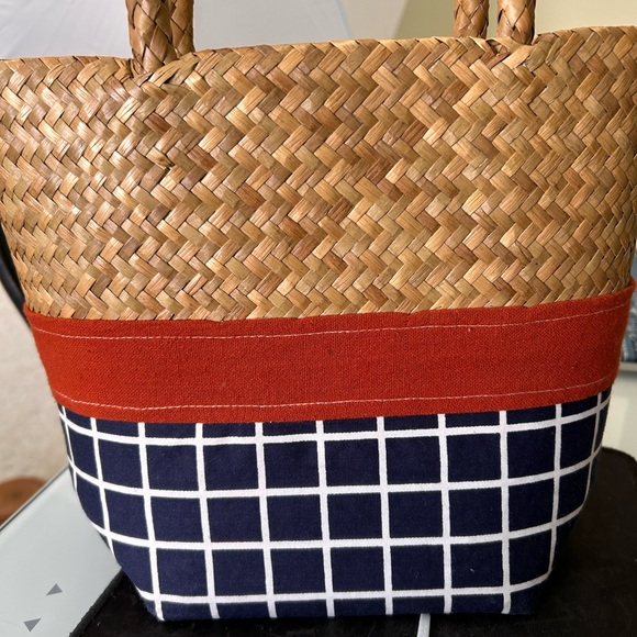 Woven Straw & Navy Grid Tote Bag with Rust Accent - Picture 12 of 12